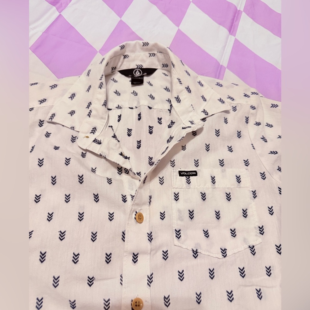 Volcom Boys Short Sleeve Button Down Shirt White Blue Geometric Print Size (10) - Picture 5 of 10